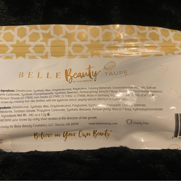 Belle Beauty Eyebrow Kit - Picture 2 of 2